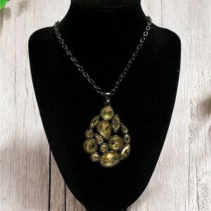 Lia Sophia Gunmetal Tone Pale Yellow ‘Rio’ Pendant Necklace 30”+3”